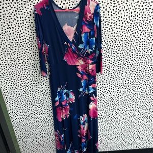 Pink Blush Blue and Pink Floral Long Sleeve Maxi Dress 
Size XL/1X